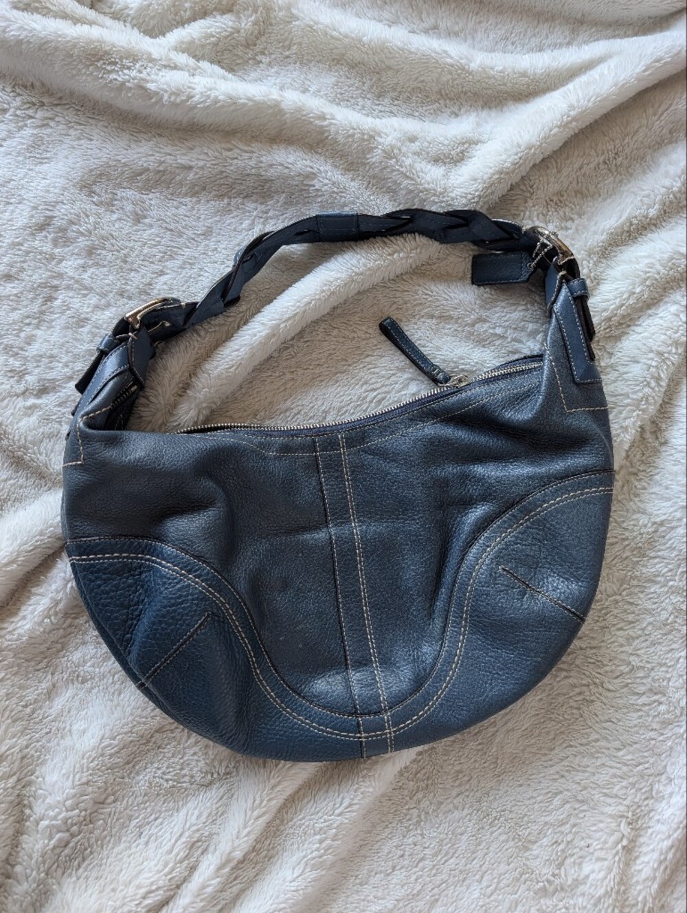 Coach Vintage Y2K Navy Blue Leather Soho Hobo Shoulder Bag
